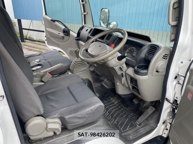 Nissan ATLAS 2013-06 8007115-6