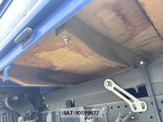 Nissan ATLAS 2012 8008339-19