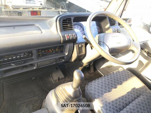 Nissan ATLAS 2007-02 8008830-2