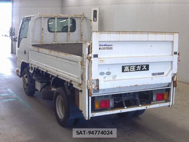 Nissan ATLAS 2011-05 8008865-1