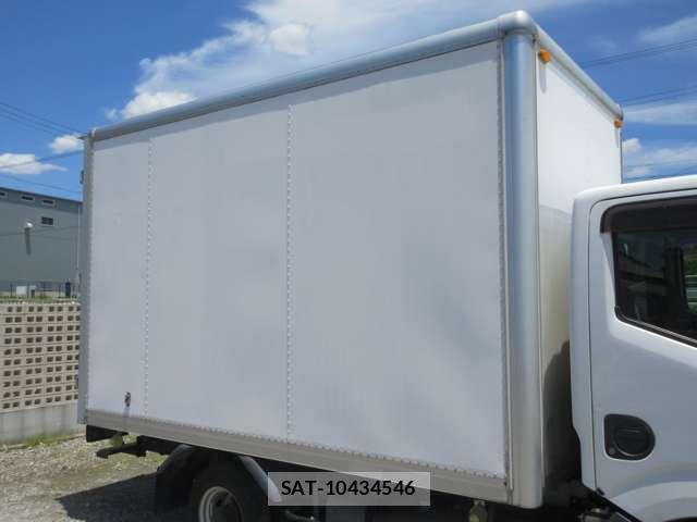 Nissan ATLAS 2015-02 8009797-12
