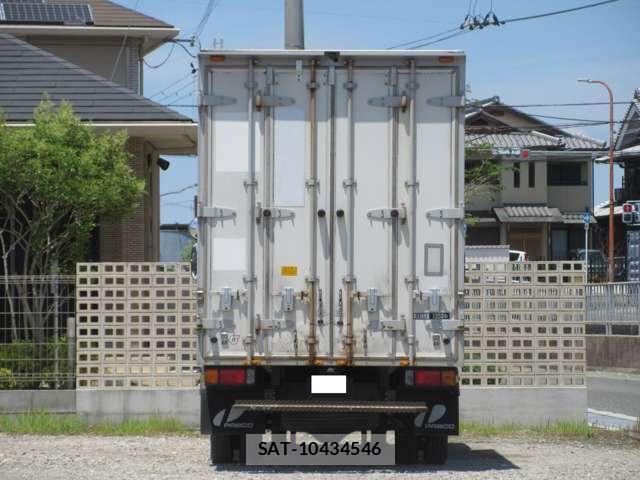 Nissan ATLAS 2015-02 8009797-16
