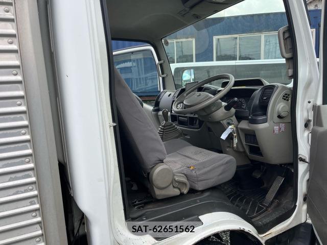 Nissan ATLAS 2007-12 8010613-7