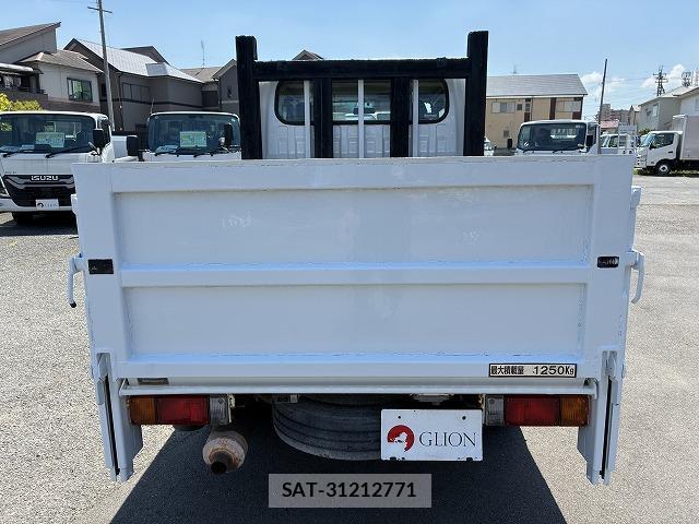 Nissan ATLAS 2003-12 8010827-6