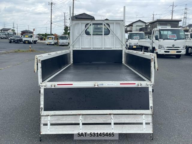Nissan ATLAS 2021-03 8011956-9