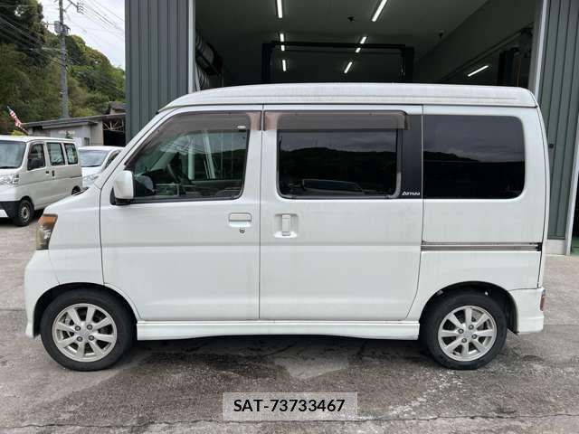 Daihatsu ATRAI WAGON 2010-12 8011708-2