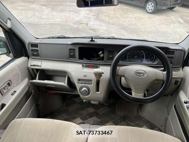 Daihatsu ATRAI WAGON 2010-12 8011708-5