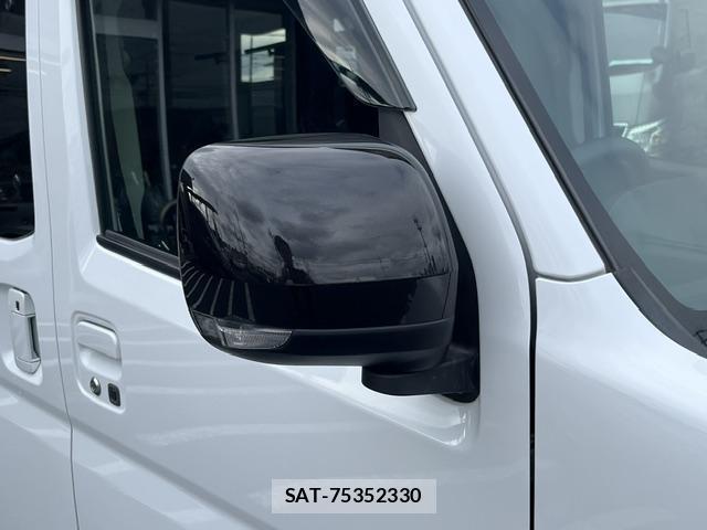 Daihatsu ATRAI 2022-07 8008745-15