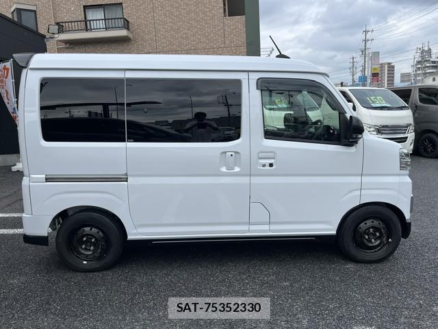 Daihatsu ATRAI 2022-07 8008745-4