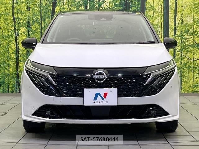 Nissan AURA 2025-01 8003420-13