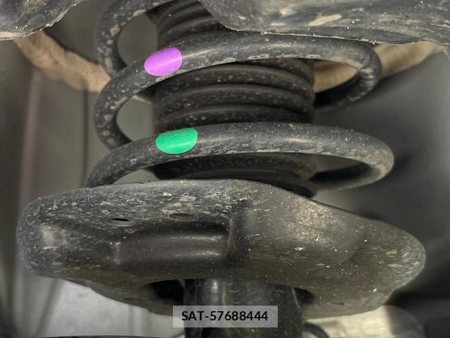 Nissan AURA 2025-01 8003420-19