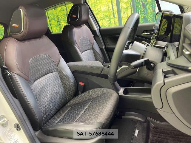 Nissan AURA 2025-01 8003420-7