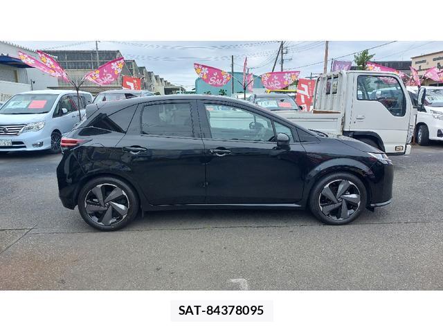Nissan AURA 2024-01 8006294-4