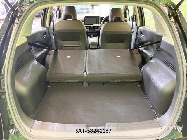 Nissan AURA 2025-07 8006982-9