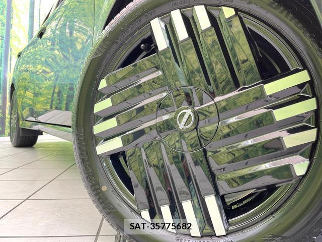 Nissan AURA 2025-09 8006983-11