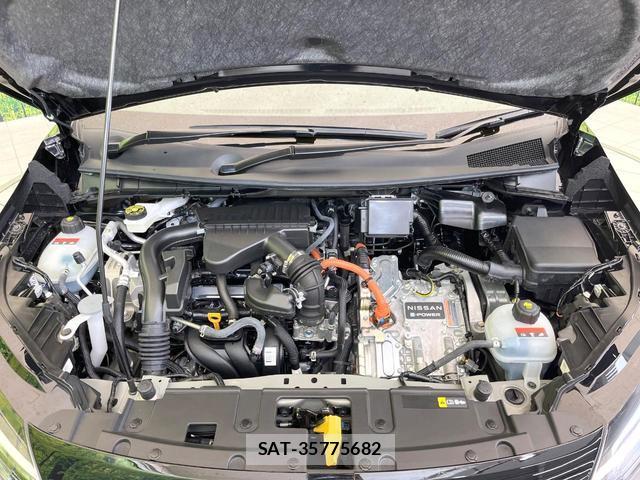 Nissan AURA 2025-09 8006983-14