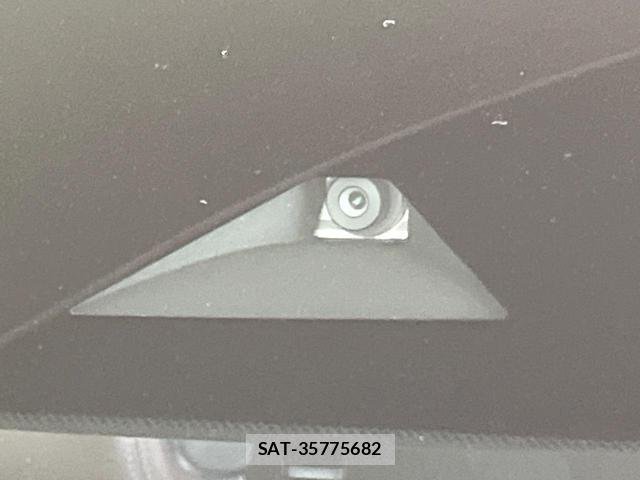 Nissan AURA 2025-09 8006983-6