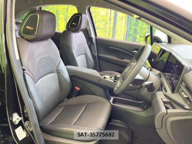 Nissan AURA 2025-09 8006983-7