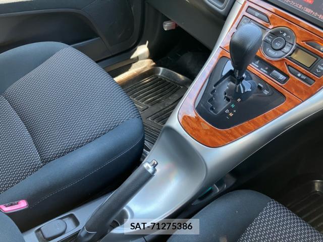 Toyota AURIS 2010-07 8009430-18