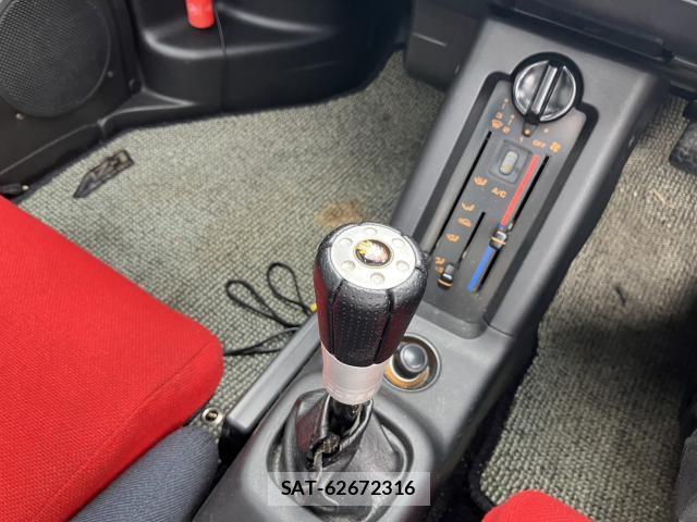 Mazda AZ-1 1994 8008945-5