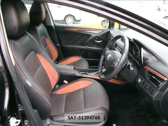 Toyota AVENSIS 2016-09 8009138-10