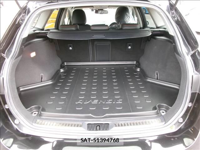Toyota AVENSIS 2016-09 8009138-12