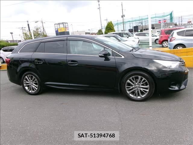 Toyota AVENSIS 2016-09 8009138-16