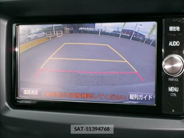 Toyota AVENSIS 2016-09 8009138-4