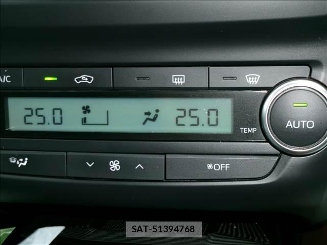 Toyota AVENSIS 2016-09 8009138-8