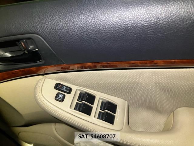 Toyota AVENSIS 2006-08 8010935-18