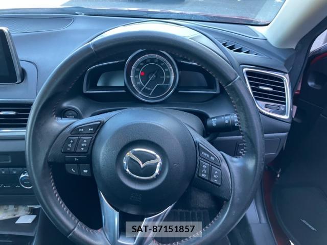 Mazda AXELA HYBRID 2016-02 8009373-15
