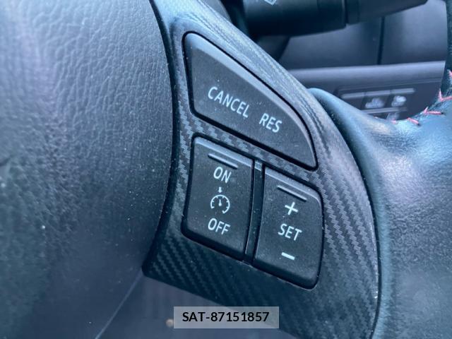 Mazda AXELA HYBRID 2016-02 8009373-16