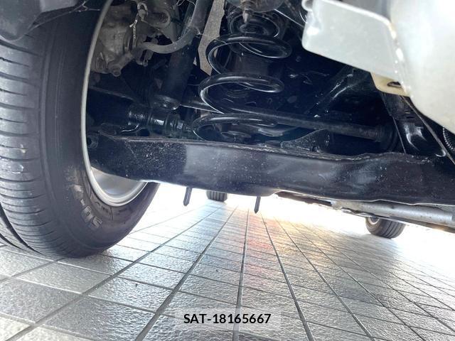 Mazda AXELA SPORT 2018-08 8009916-19