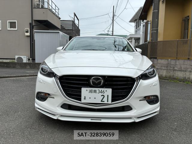 Mazda AXELA SPORT 2018-06 8012468-9