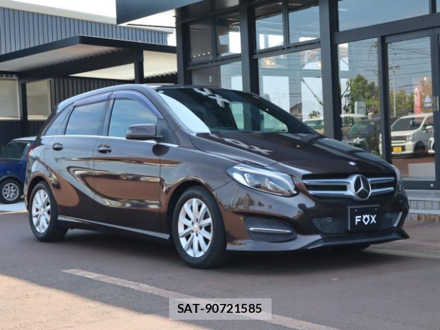 Mercedes Benz B-CLASS 2016-11 8003080-13