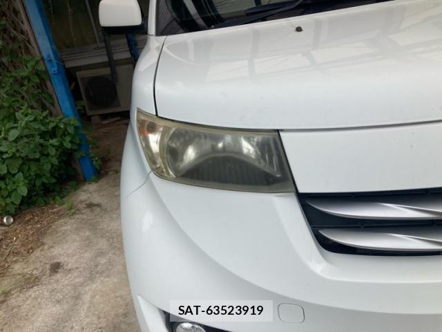Toyota BB 2006-02 8005416-13