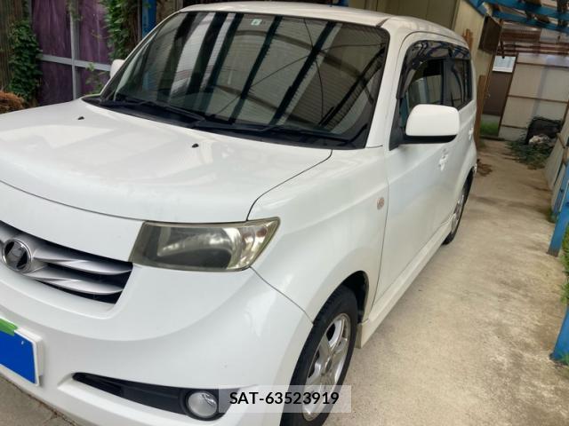 Toyota BB 2006-02 8005416-2