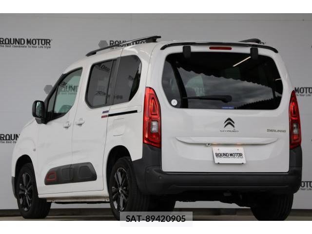 Citroen BERLINGO 2023-07 8005821-10