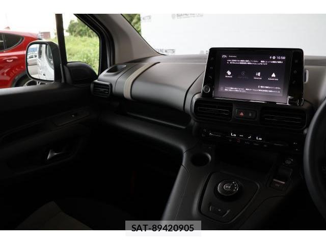 Citroen BERLINGO 2023-07 8005821-17