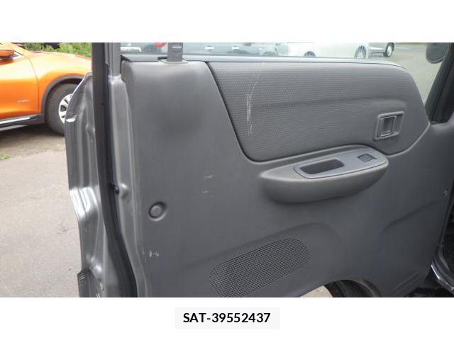 Mazda BONGO VAN 2017-03 8004379-11