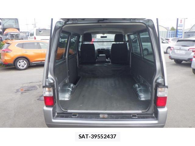 Mazda BONGO VAN 2017-03 8004379-13