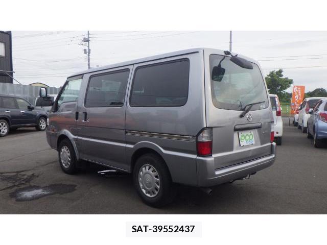 Mazda BONGO VAN 2017-03 8004379-3