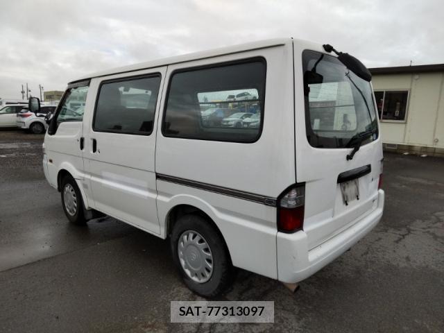 Mazda BONGO VAN 2017-06 8012123-4