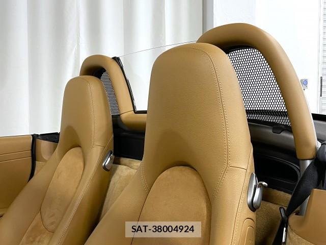 Porsche BOXSTER 2006-03 8012663-6