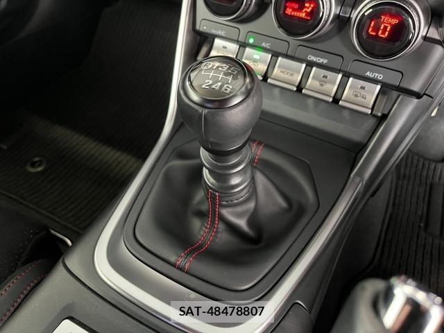 Subaru BRZ 2022-12 8006357-14