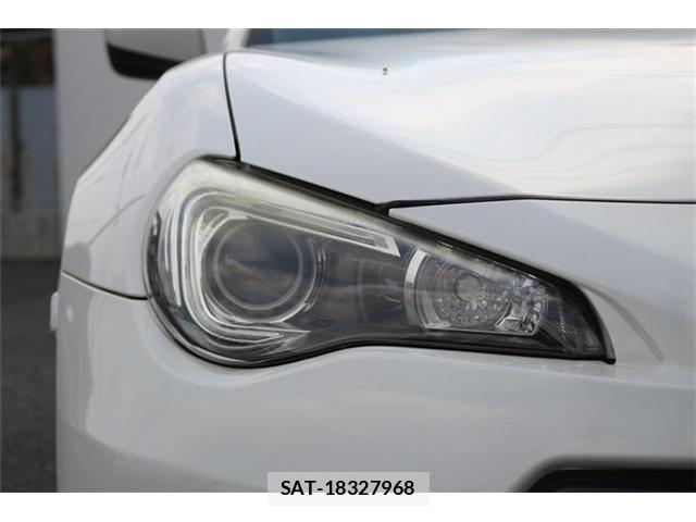 Subaru BRZ 2014-07 8010799-11