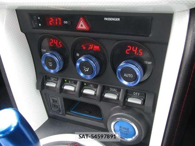 Subaru BRZ 2014-04 8011672-11