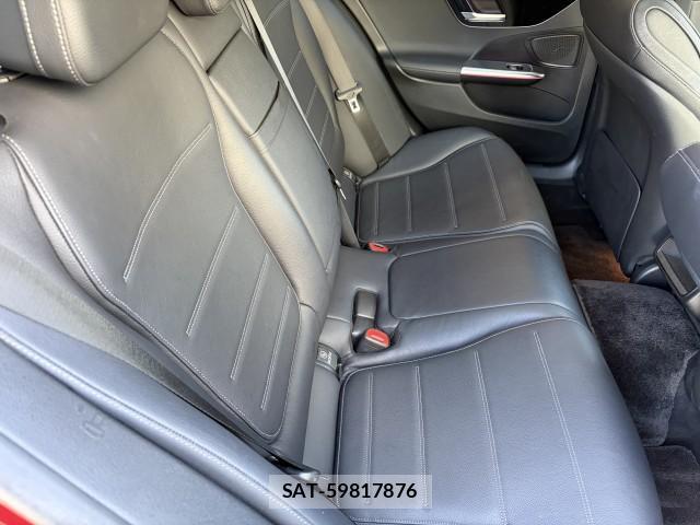 Mercedes Benz C-CLASS 2022-02 8003046-9