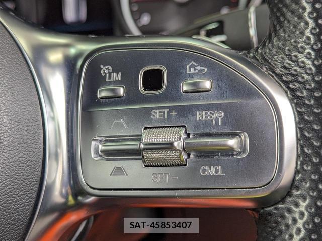Mercedes Benz C-CLASS 2019-03 8003817-9