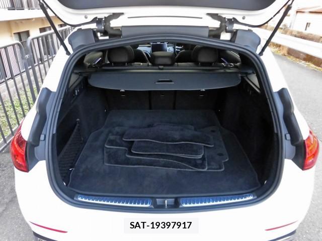 Mercedes Benz C-CLASS 2023-05 8004284-18